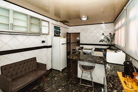 Casa à venda com 360m², 7 quartos e 4 vagasCozinha
