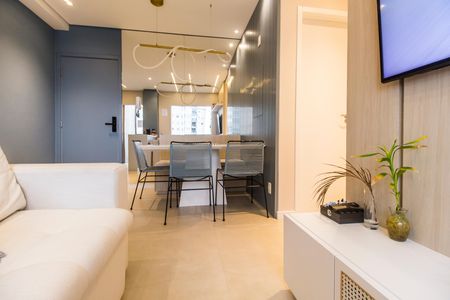 Sala de apartamento para alugar com 2 quartos, 52m² em Alphaville Empresarial, Barueri