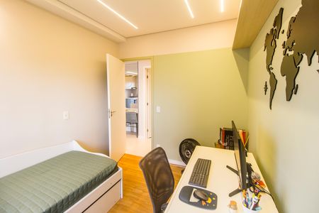 Quarto 2 de apartamento para alugar com 2 quartos, 52m² em Alphaville Empresarial, Barueri