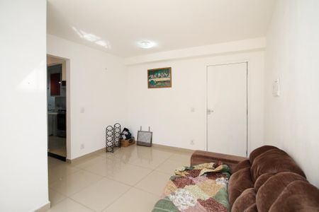 Sala de apartamento para alugar com 2 quartos, 71m² em Quinta dos Angicos, Cotia