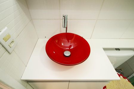 Banheiro de apartamento para alugar com 2 quartos, 71m² em Quinta dos Angicos, Cotia