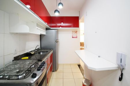 Cozinha de apartamento para alugar com 2 quartos, 71m² em Quinta dos Angicos, Cotia