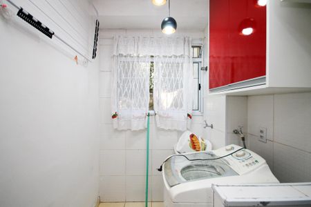 Lavanderia de apartamento para alugar com 2 quartos, 71m² em Quinta dos Angicos, Cotia