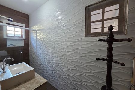 Casa para alugar com 101m², 2 quartos e 2 vagas Casa para alugar com 101m², 2 quartos e 2 vagasBanheiro da Suíte 1