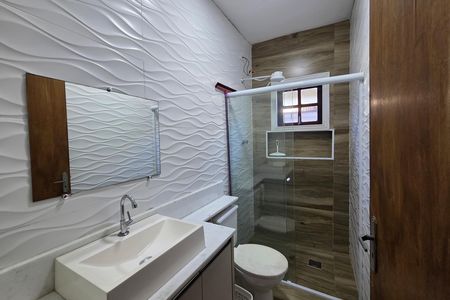 Casa para alugar com 101m², 2 quartos e 2 vagas Casa para alugar com 101m², 2 quartos e 2 vagasBanheiro