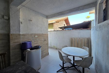 Casa para alugar com 101m², 2 quartos e 2 vagas Casa para alugar com 101m², 2 quartos e 2 vagasÁrea de Serviço
