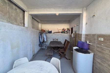 Casa para alugar com 101m², 2 quartos e 2 vagas Casa para alugar com 101m², 2 quartos e 2 vagasÁrea de Serviço