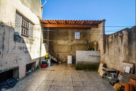 Casa à venda com 225m², 4 quartos e 3 vagas Casa à venda com 225m², 4 quartos e 3 vagasÁrea externa