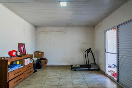 Casa à venda com 225m², 4 quartos e 3 vagas Casa à venda com 225m², 4 quartos e 3 vagasQuarto Suíte