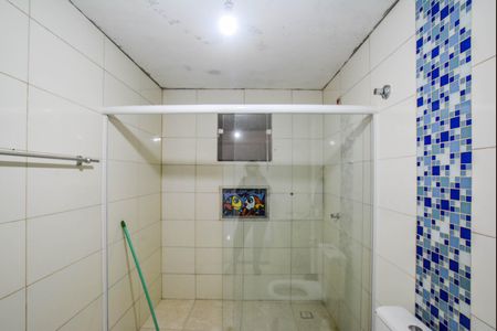 Banheiro da Suíte de casa à venda com 4 quartos, 225m² em Vila Cecilia Maria, Santo André