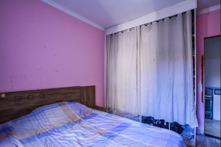 Casa à venda com 225m², 4 quartos e 3 vagas Casa à venda com 225m², 4 quartos e 3 vagasQuarto 1