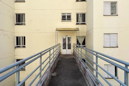 Entrada Prédio de apartamento para alugar com 2 quartos, 53m² em Jardim Arco-iris, Cotia