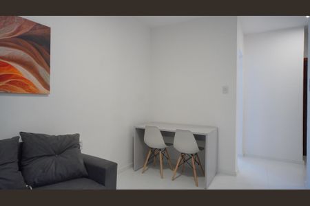 Sala  de apartamento para alugar com 1 quarto, 36m² em Petrópolis, Porto Alegre