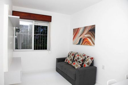 Sala de apartamento para alugar com 1 quarto, 36m² em Petrópolis, Porto Alegre
