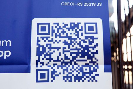 QR Code ZHXM-70 de apartamento para alugar com 1 quarto, 36m² em Petrópolis, Porto Alegre