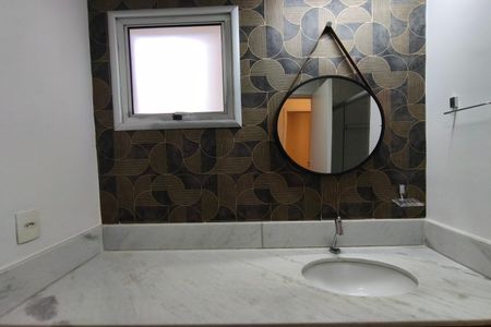 Banheiro de apartamento para alugar com 2 quartos, 64m² em Jardim Aurelia, Campinas