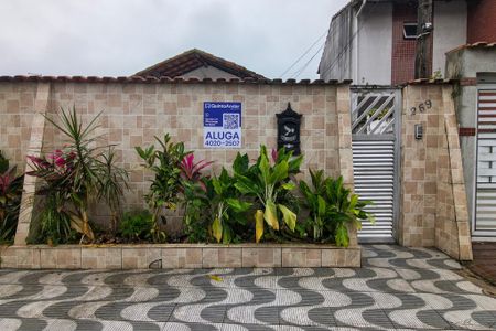 Fachada de casa de condomínio para alugar com 0 quarto, 32m² em Vila Tupi, Praia Grande