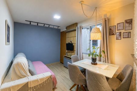 Apartamento à venda com 41m², 2 quartos e 1 vaga Apartamento à venda com 41m², 2 quartos e 1 vagaSala