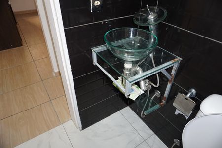 Apartamento para alugar com 44m², 2 quartos e sem vagaBanheiro