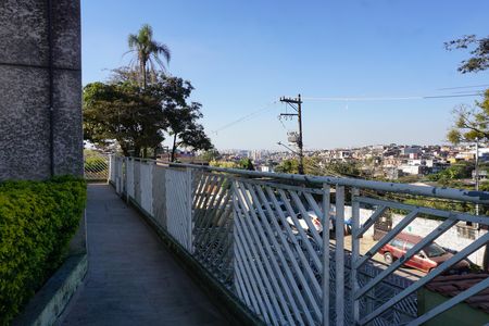 Área comum - Salão de festas de apartamento para alugar com 2 quartos, 44m² em Chácaras Caxingui, Embu das Artes