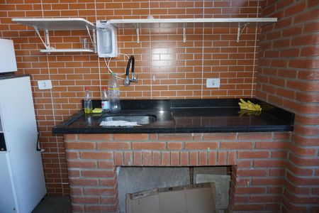 Apartamento para alugar com 44m², 2 quartos e sem vagaÁrea comum - Salão de festas