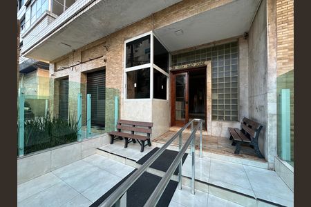 Hall de entrada de apartamento para alugar com 1 quarto, 25m² em Itararé, São Vicente