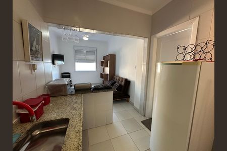 Cozinha de apartamento para alugar com 1 quarto, 25m² em Itararé, São Vicente