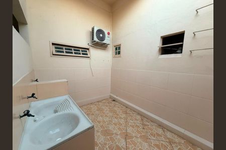 Área de serviço de kitnet/studio para alugar com 1 quarto, 29m² em Parque Jardim Carioca, Campos dos Goytacazes