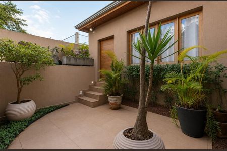 Área externa de casa à venda com 3 quartos, 105m² em Sumaré, São Paulo