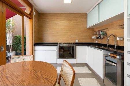 Cozinha de casa à venda com 3 quartos, 105m² em Sumaré, São Paulo
