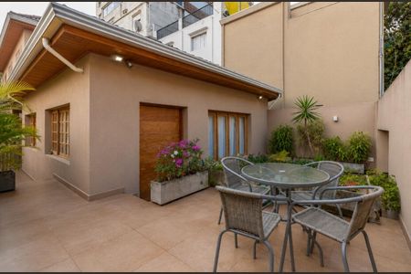 Área externa de casa à venda com 3 quartos, 105m² em Sumaré, São Paulo