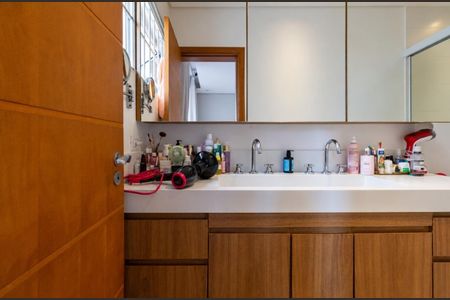 Banheiro de casa à venda com 3 quartos, 105m² em Sumaré, São Paulo