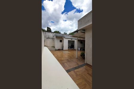 Área externa de casa à venda com 3 quartos, 265m² em Jardim Martins, Jundiaí