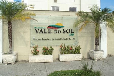 Fachada de apartamento à venda com 2 quartos, 45m² em Campo Grande, Rio de Janeiro