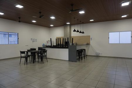 Apartamento para alugar com 48m², 2 quartos e 1 vagaÁrea comum - Salão de festas