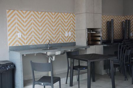Apartamento para alugar com 48m², 2 quartos e 1 vagaÁrea comum - Churrasqueira