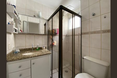 Banheiro de apartamento à venda com 2 quartos, 54m² em Cidade São Francisco , São Paulo