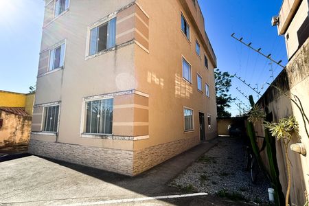 Apartamento para alugar com 55m², 2 quartos e 1 vaga Apartamento para alugar com 55m², 2 quartos e 1 vagaFachada