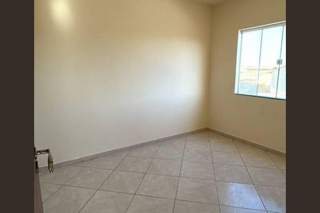 Quarto de apartamento para alugar com 2 quartos, 55m² em Terra Firme, Rio das Ostras