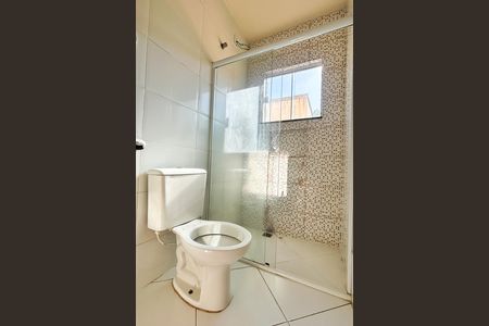 Apartamento para alugar com 55m², 2 quartos e 1 vaga Apartamento para alugar com 55m², 2 quartos e 1 vagaBanheiro da suíte