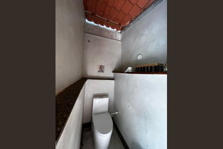 Banheiro de casa para alugar com 5 quartos, 1000m² em Joá, Rio de Janeiro