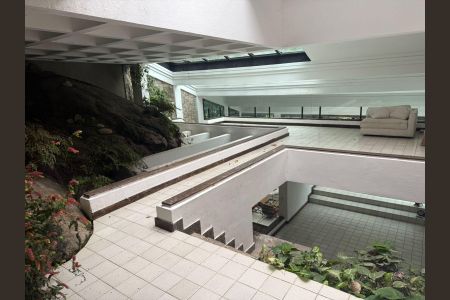Área externa de casa para alugar com 5 quartos, 1000m² em Joá, Rio de Janeiro