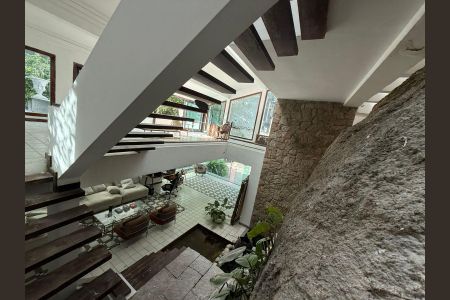 Casa para alugar com 1000m², 5 quartos e 2 vagas Casa para alugar com 1000m², 5 quartos e 2 vagasSala