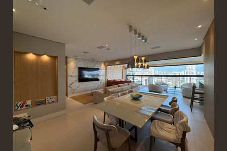 Sala  de apartamento para alugar com 3 quartos, 227m² em Chácara Santo Antônio (zona Sul), São Paulo