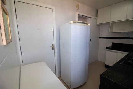 Apartamento para alugar com 80m², 2 quartos e 1 vagaCozinha
