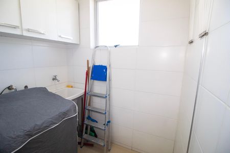 Apartamento para alugar com 80m², 2 quartos e 1 vagaÁrea de Serviço
