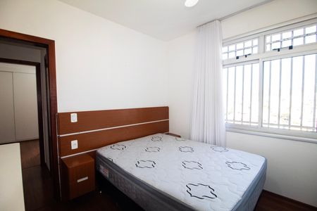 Apartamento para alugar com 80m², 2 quartos e 1 vagaQuarto 02- suite 