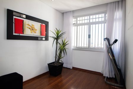Apartamento para alugar com 80m², 2 quartos e 1 vagaSala 