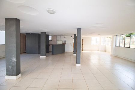 Apartamento para alugar com 80m², 2 quartos e 1 vagaÁrea Comum - Salão de Festas 
