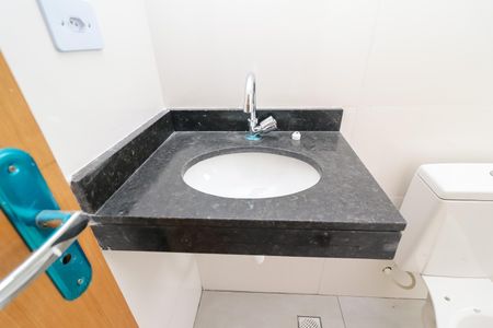 Apartamento para alugar com 40m², 2 quartos e sem vaga Apartamento para alugar com 40m², 2 quartos e sem vagaBanheiro